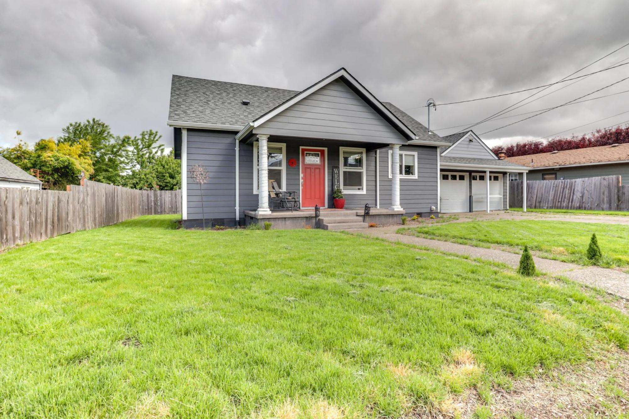 Charming Mcminnville Home - Walk To Wineries! Exterior photo